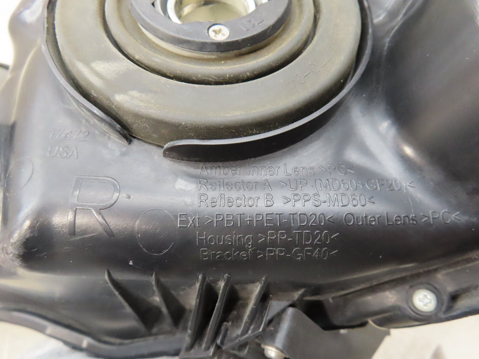 2011-2013 TOYOTA COROLLA FRONT RIGHT PASSENGER SIDE HEADLIGHT LAMP HALOGEN OEM