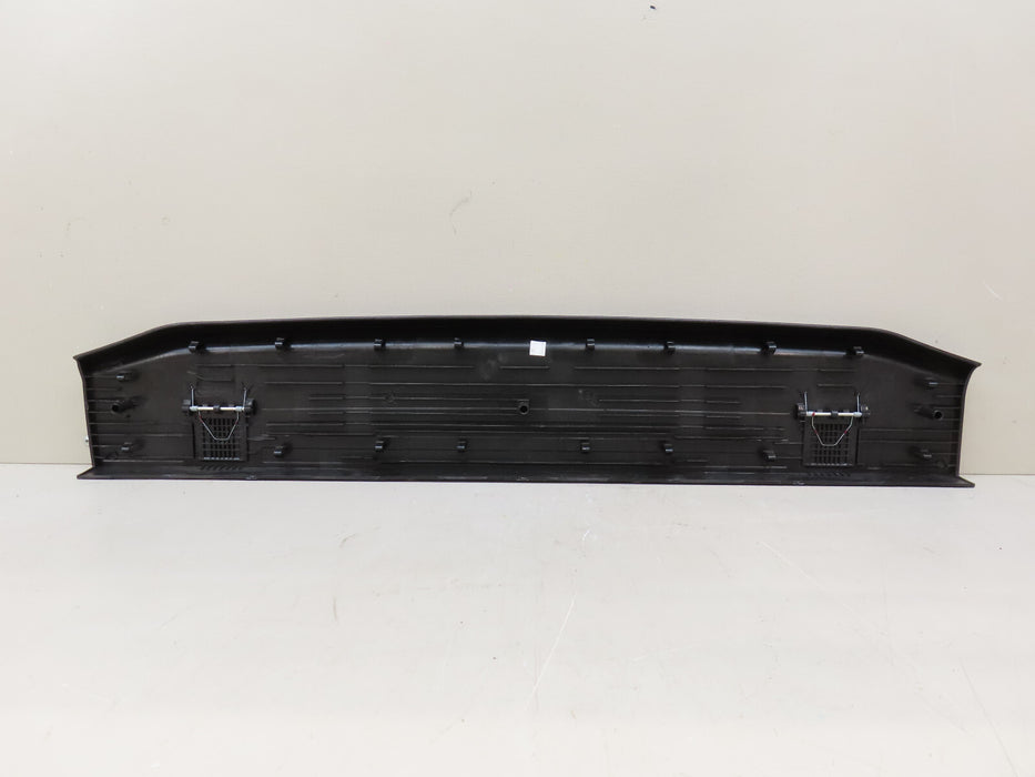 2021-204 FORD F150 F-150 TREMOR REAER UPPER CENTER TAILGATE MOLDING COVER OEM