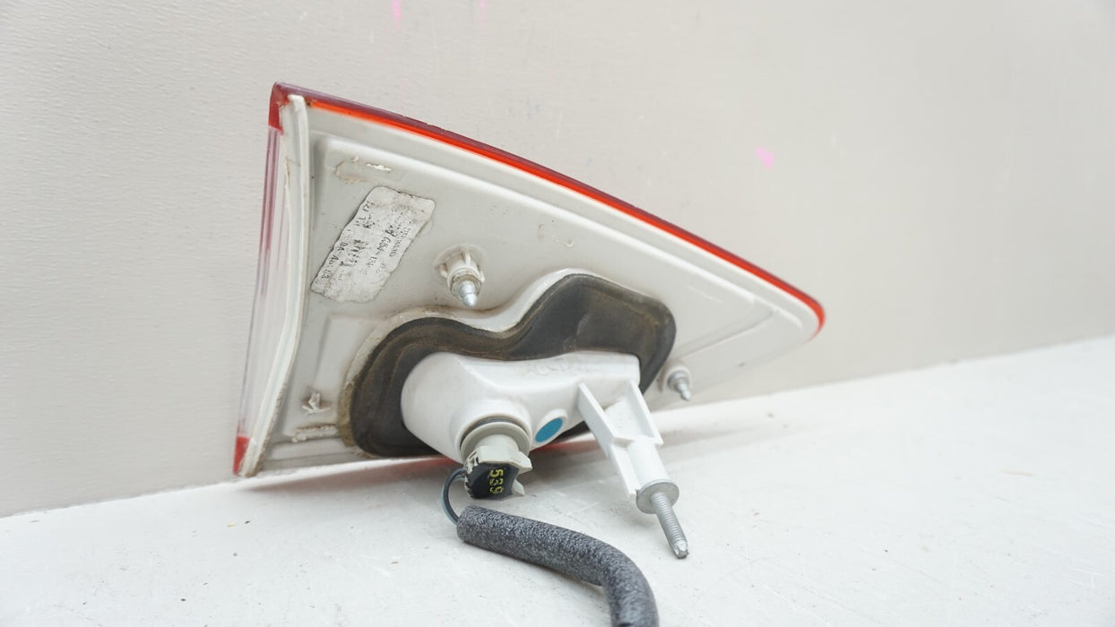 2013-2016 FORD ESCAPE REAR RH RIGHT PASSENGER SIDE INNER TAIL LIGHT OEM