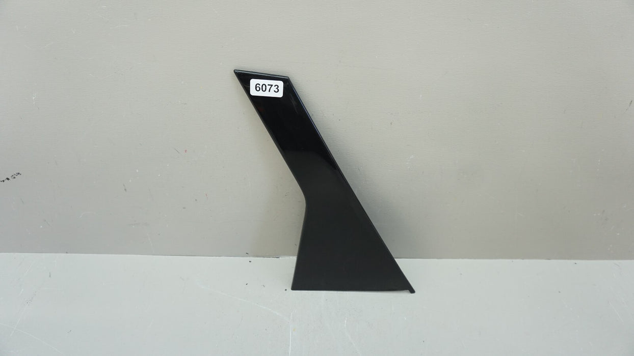 2022-2023 HYUNDAI TUCSON REAR DOOR TRIM BLACK 83270-CW010 OEM 22 23