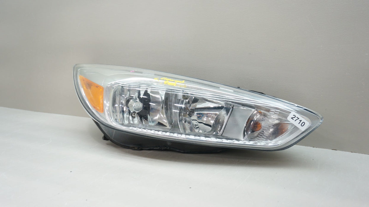 2015-2018 FORD FOCUS FRONT RIGHT SIDE HALOGEN HEADLIGHT OEM F1EB-13W029-JF