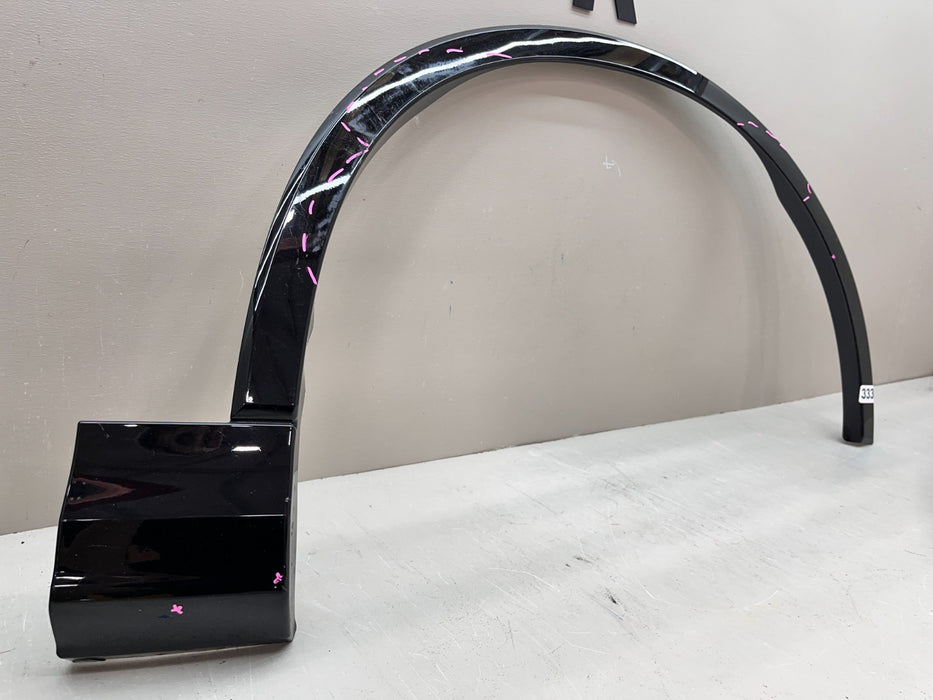 2020-2025 AUDI Q7 SQ7 RH FRONT FENDER FLARE TRIM 4M0.853.718.J OEM