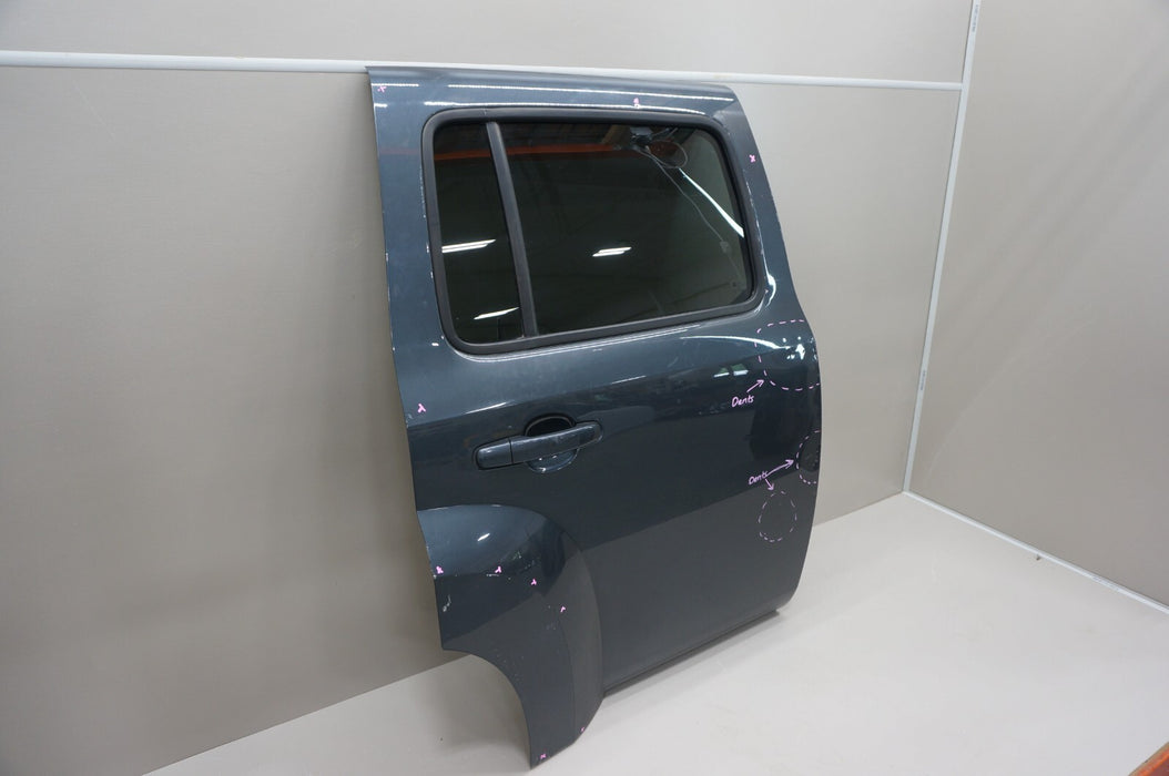 2006-2011 CHEVROLET HHR REAR RIGHT PASSENGER SIDE DOOR PANEL OEM W/ TRIM