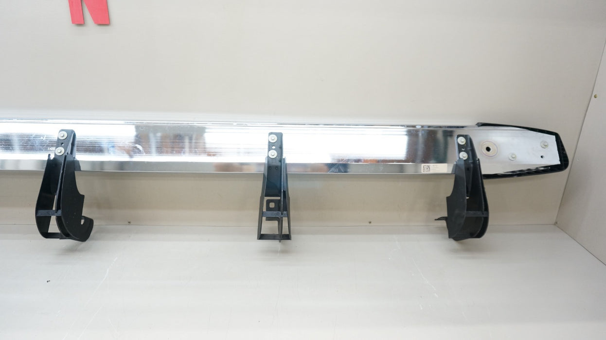 2019-2024 CHEVROLET SILVERADO / SIERRA 1500 RIGHT RUNNING BOARD OEM 84016710