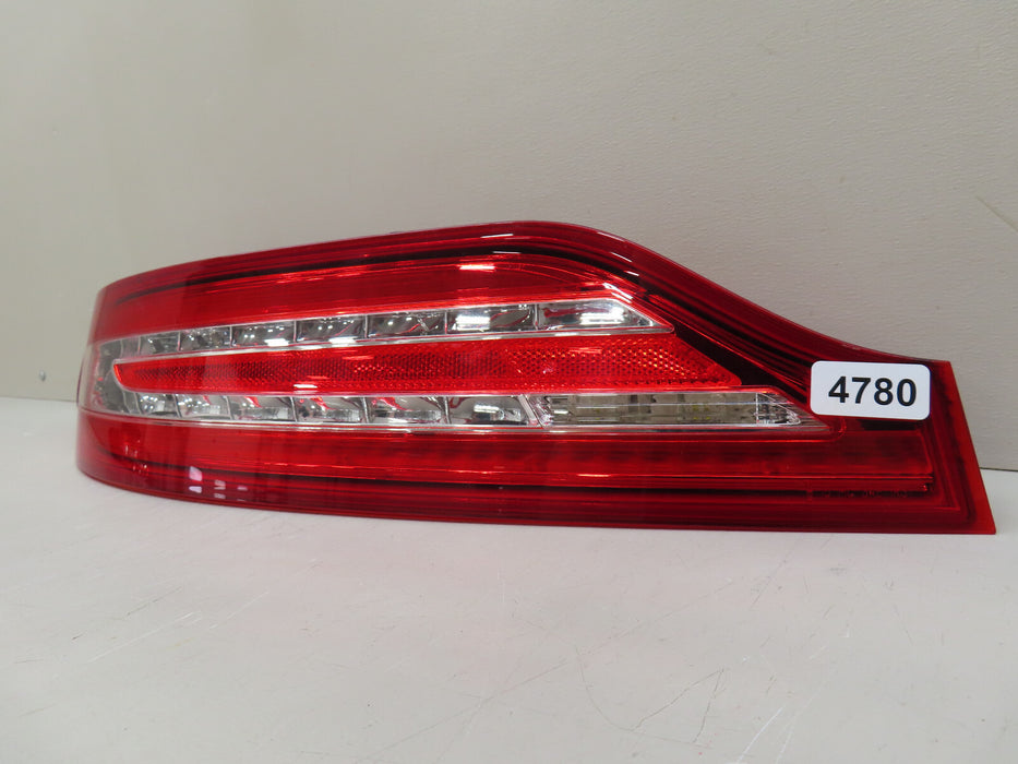 2015-2019 LINCOLN MKC REAR LEFT DRIVER SIDE TAIL LIGHT OEM