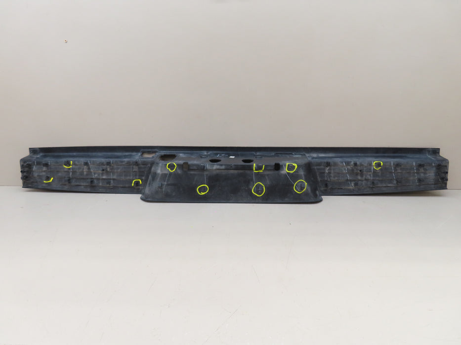 2019-2024 RAM 1500 REAR STEP PAD TRIM OEM 68299105
