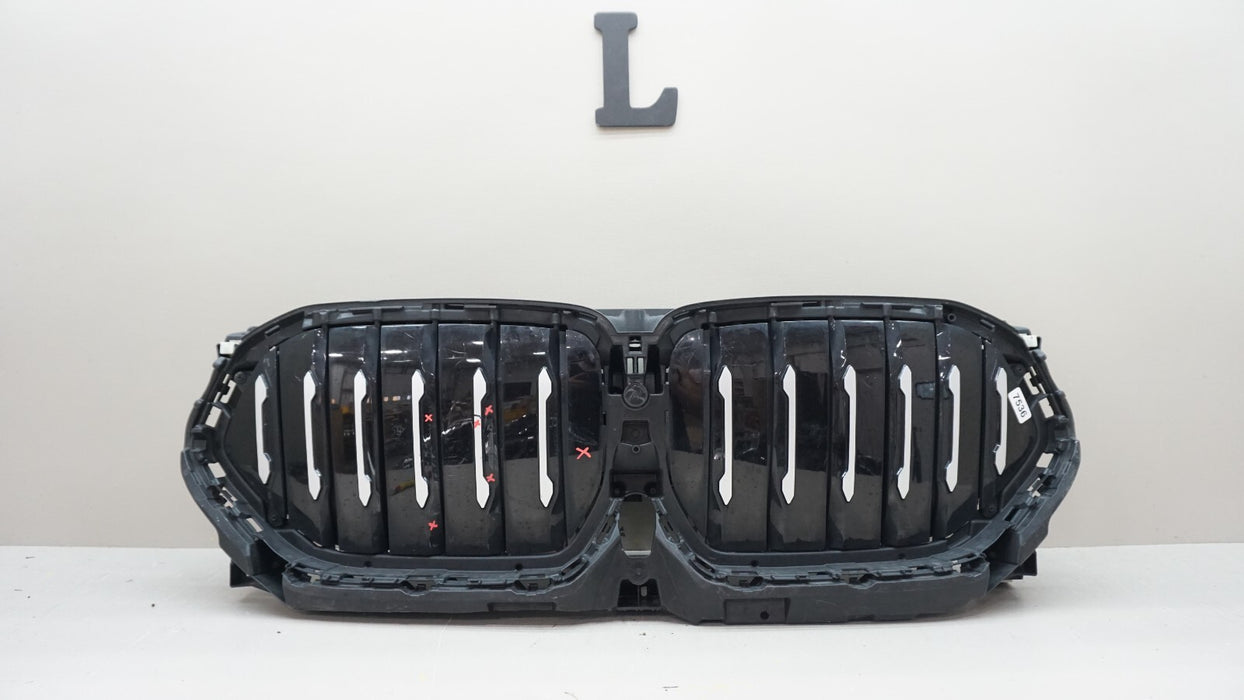 2020-2022 BMW X6 G06 M50I FRONT SHUTTER AIR INLET GRILLE OEM
