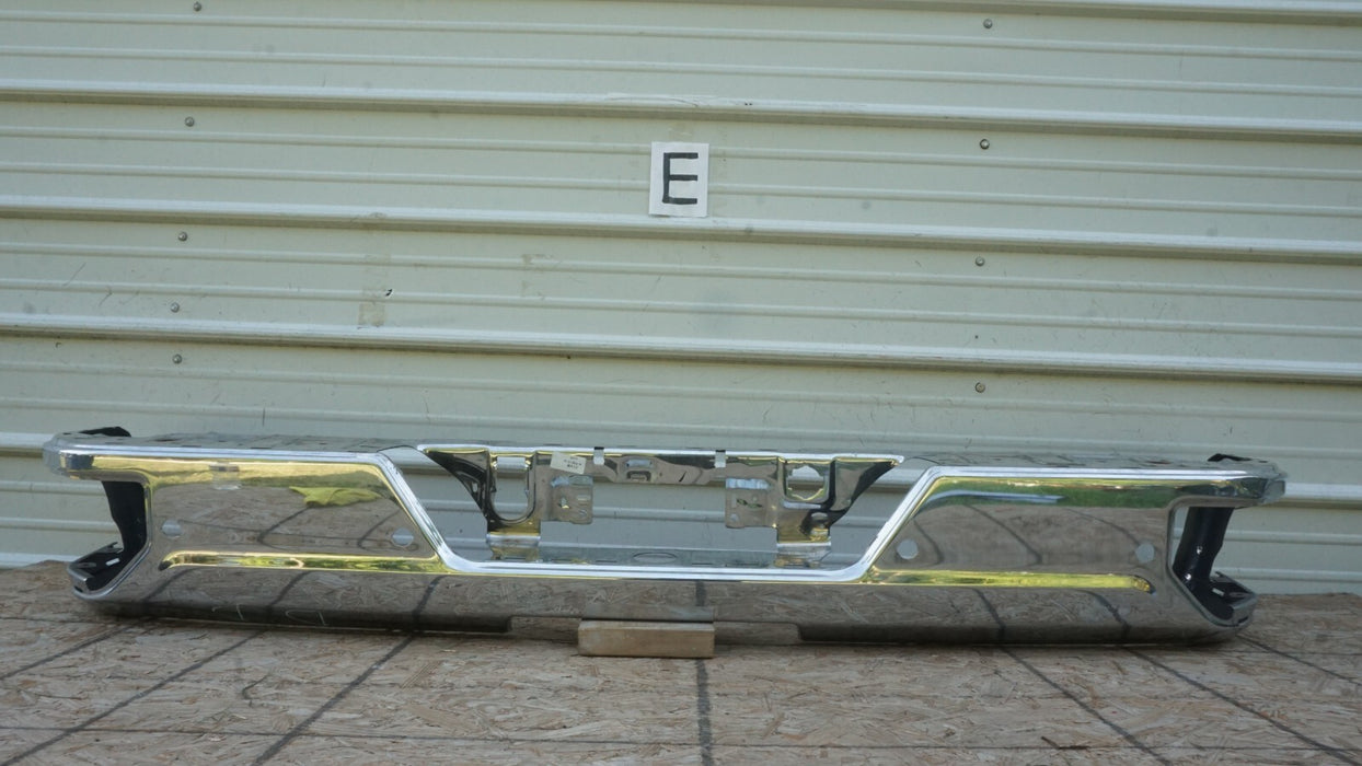 2014-2018 CHEVROLET SILVERADO REAR BUMPER COVER PLASTIC PANEL FACTORY OEM