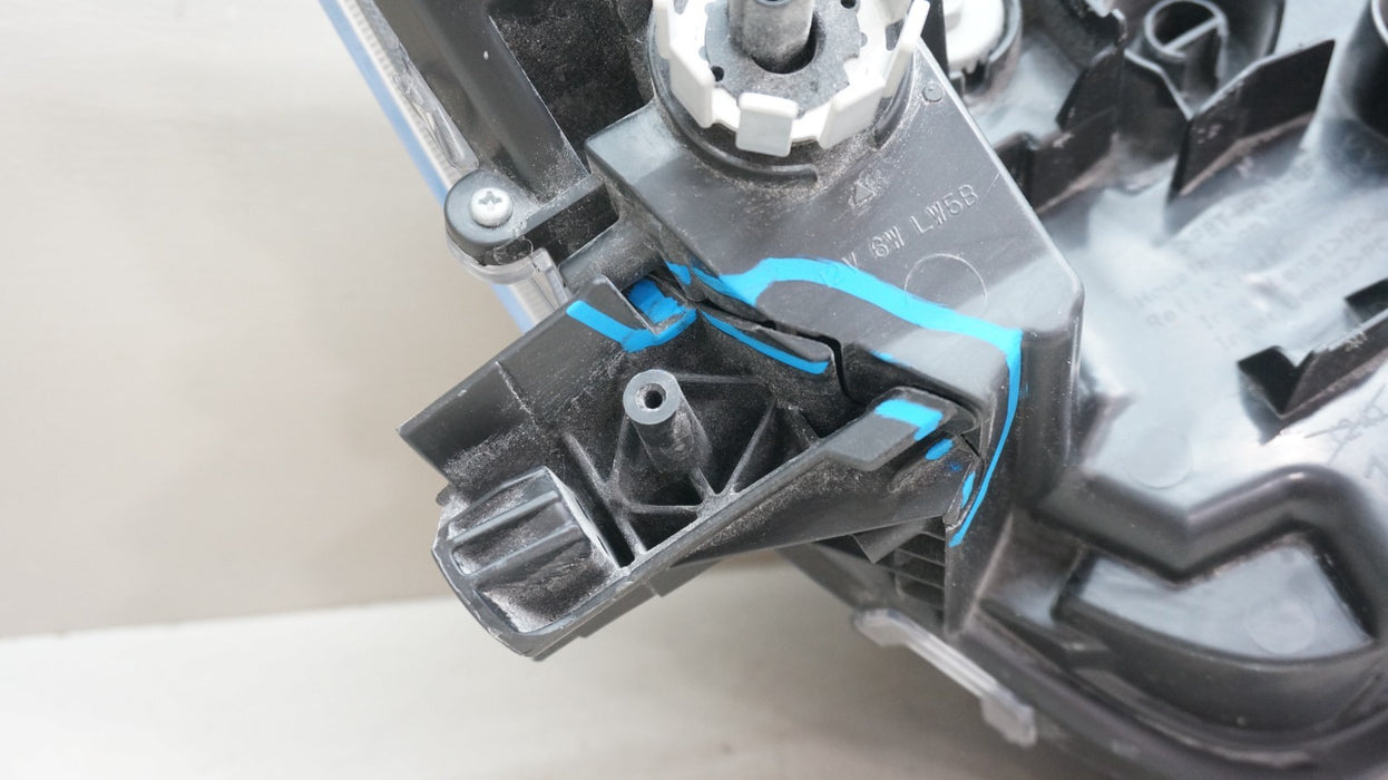 2022-2025 TOYOTA RAV4 FRONT LEFT DRIVER SIDE LED HEADLIGHT OEM