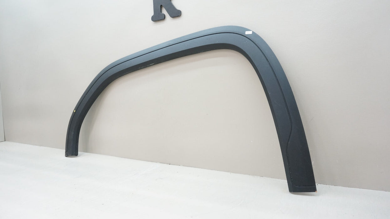 2019-2023 GMC SIERRA 1500 FRONT LEFT SIDE FENDER FLARE OEM 962772104 (R.T)
