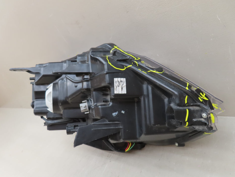 2017-2019 NISSAN ROGUE FRONT LEFT SIDE HEADLIGHT LAMP HALOGEN OEM 1011-500535
