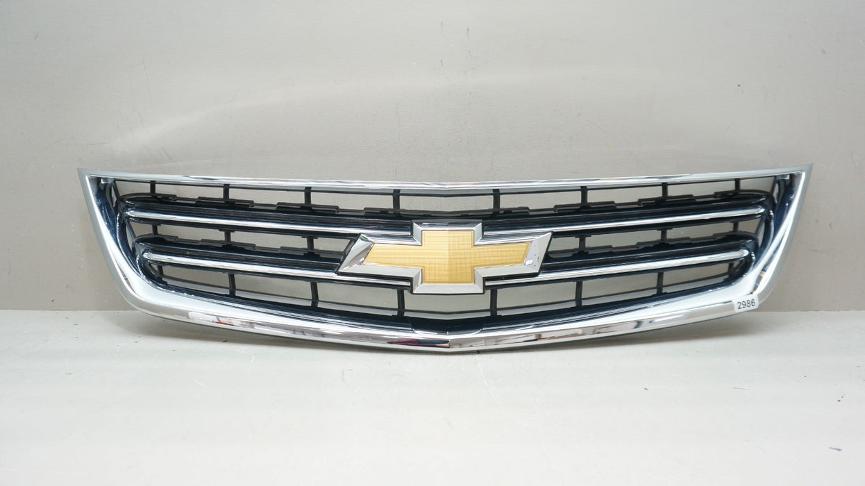 2014-2020 CHEVROLET IMPALA FRONT UPPER BUMPER RADIATOR GRILLE OEM 23455389