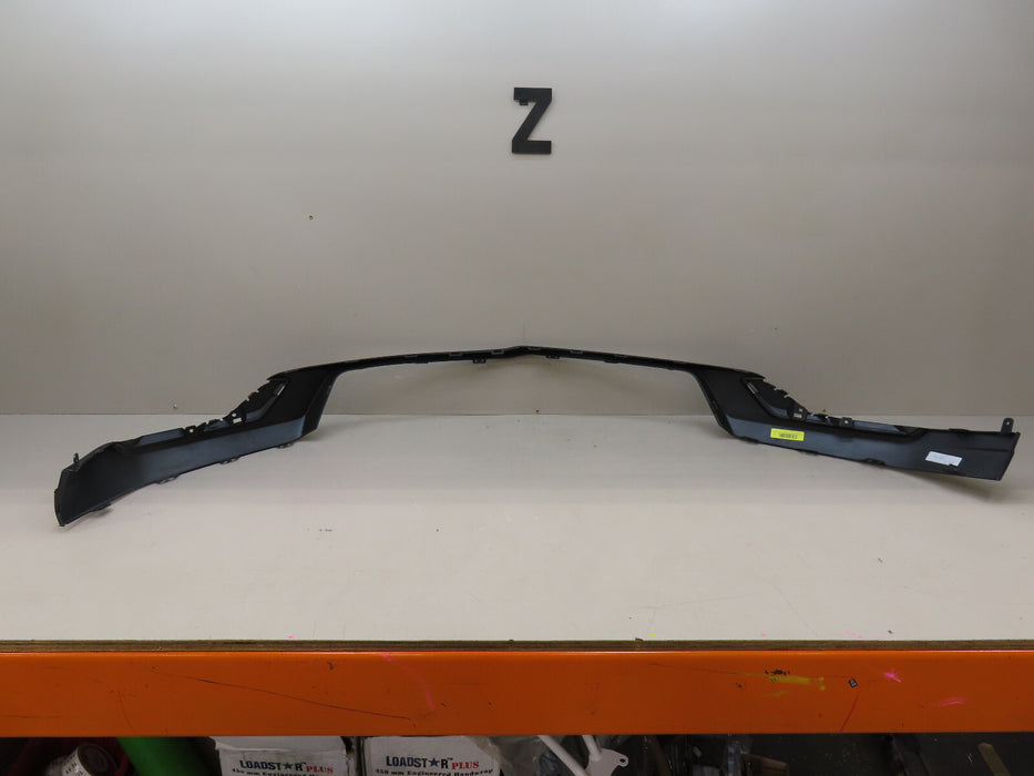 2020-2023 CADILLAC XT6 FRONT LOWER VALANCE COVER OEM 84663535