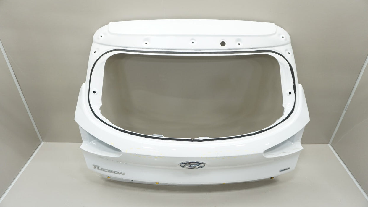 2016-2018 HYUNDAI TUCSON REAR TRUNK LID TAILGATE LIFTGATE SHELL 73700D3050 OEM