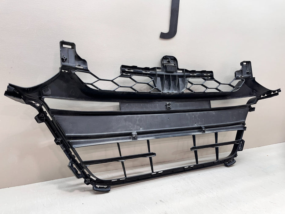 2018-2020 HONDA ACCORD LOWER FRONT GRILLE GRILL 71111-TVA-A5 OEM