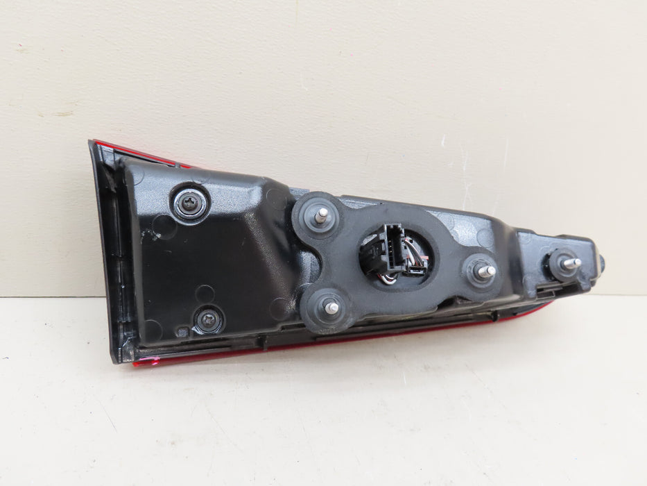 2018-2021 HYUNDAI KONA REAR RIGHT PASSENGER SIDE INNER TAIL LIGHT OEM
