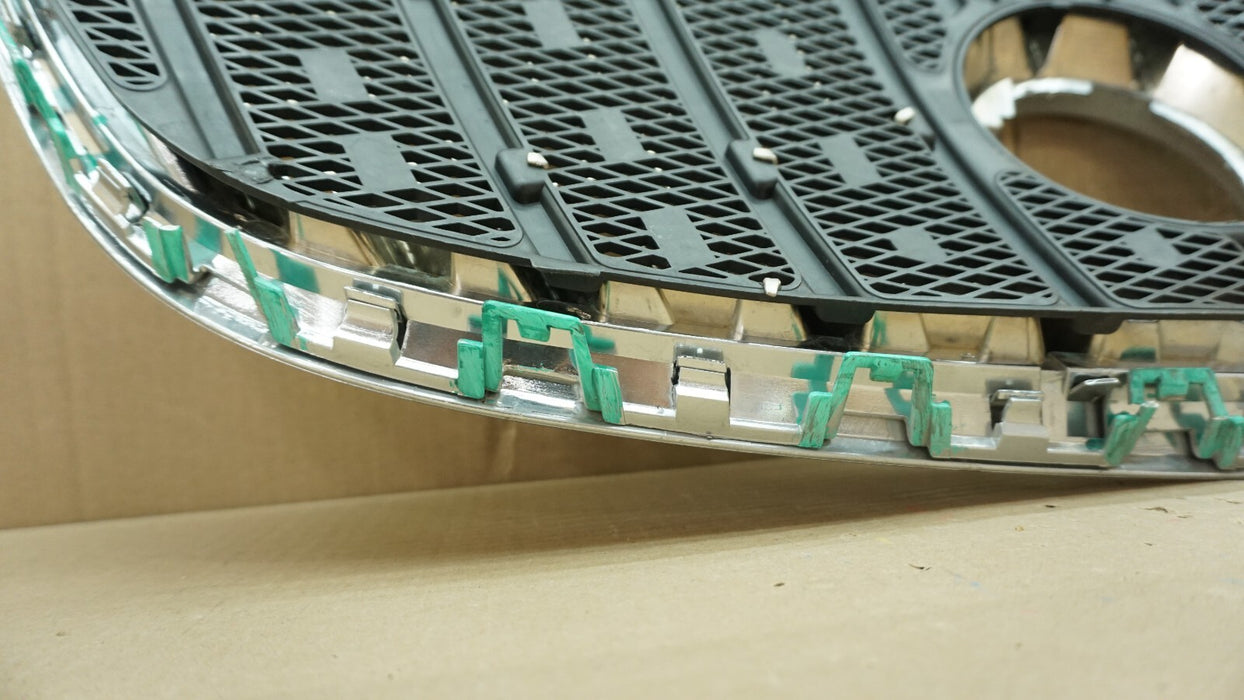 2010-2013 BUICK LACROSSE FRONT CENTER BUMPER GRILLE GRILL OEM 10 11 12 13