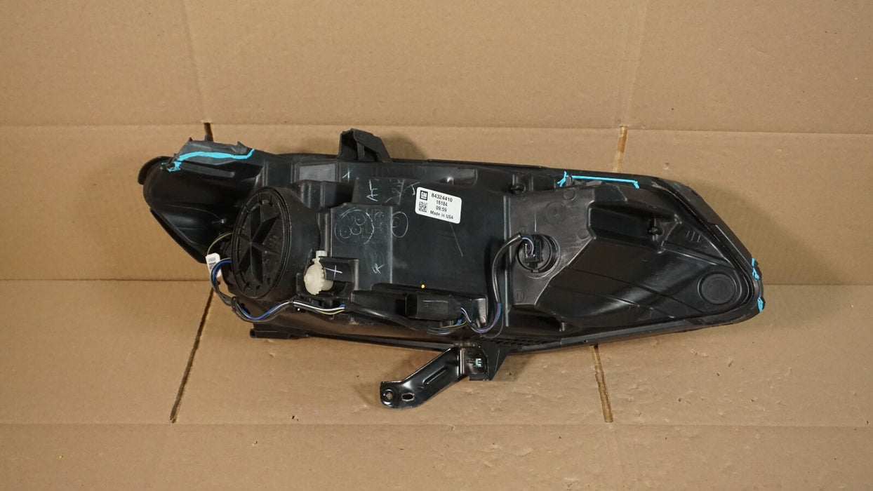 2016-2018 CHEVROLET MALIBU LEFT DRIVER SIDE HALOGEN HEADLIGHT OEM LAMP 16 17 18