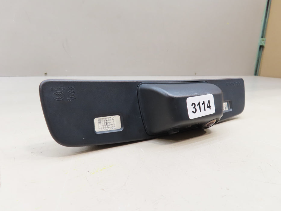 2020 2021 2022 GMC ACADIA REAR LICENSE PLATE LAMP AND CAMERA ASSEMBLY OEM