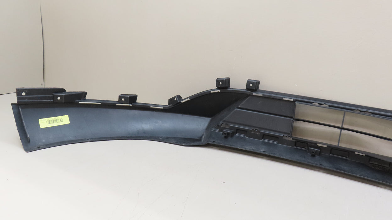 2020 2021 FORD ESCAPE FRONT LOWER BUMPER COVER VALANCE OEM..