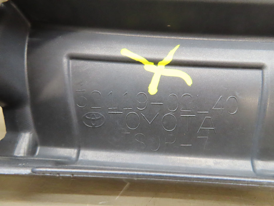2017 2018 TOYOTA COROLLA FRONT BUMPER COVER OEM 52119-02L40