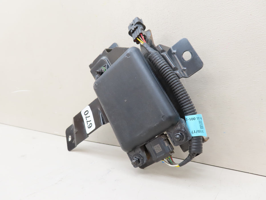 2016-2018 HYUNDAI ELANTRA RIGHT REAR BLIND SPOT RADAR MODULE OEM 95821-F2200
