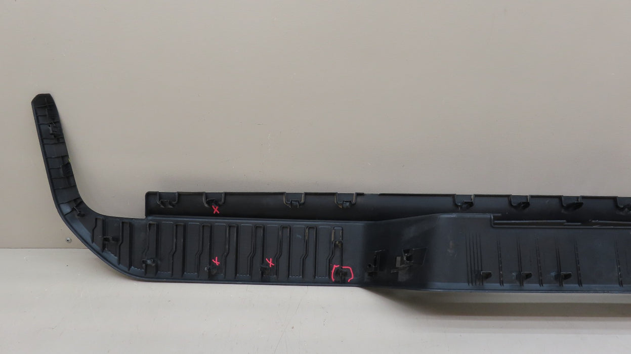 2019-2025 CHEVROLET/GMC SILVERADO-SIERRA 1500 REAR UPPER STEP BUMPER COVER OEM