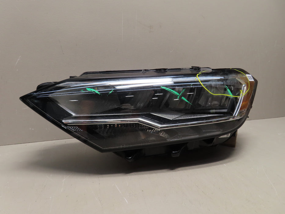 2019-2021 VOLKSWAGEN JETTA FRONT LEFT DRIVER SIDE HEADLIGHT OEM 17A 941 035 E