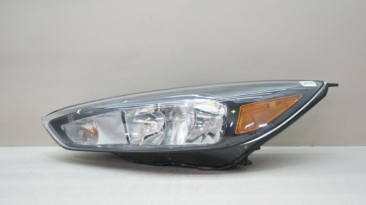 2015-2018 FORD FOCUS FRONT LEFT DRIVER SIDE HALOGEN HEADLIGHT OEM F1EB-13W030