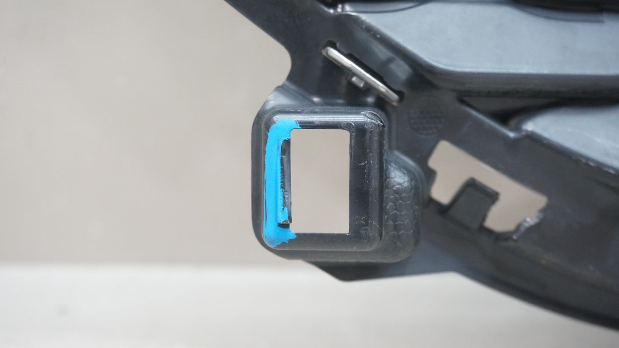 2020-2022 FORD ESCAPE FRONT BUMPER RADIATOR GRILLE GRILL LJ6B-8150-BBW OEM