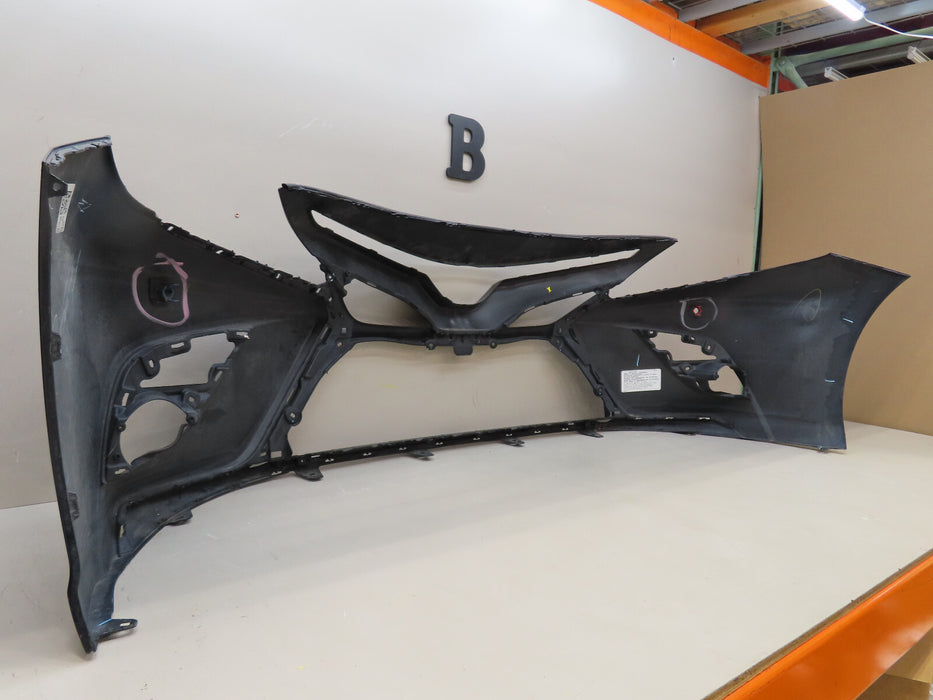 2018 2019 2020 TOYOTA CAMRY FRONT BUMPER COVER OEM 52119-06E20