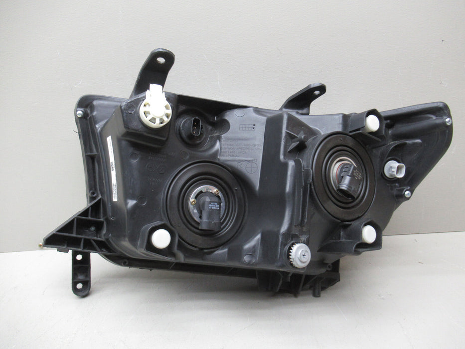 2007-2017 TOYOTA SEQUOIA TUNDRA RIGHT RH HEADLIGHT HALOGEN