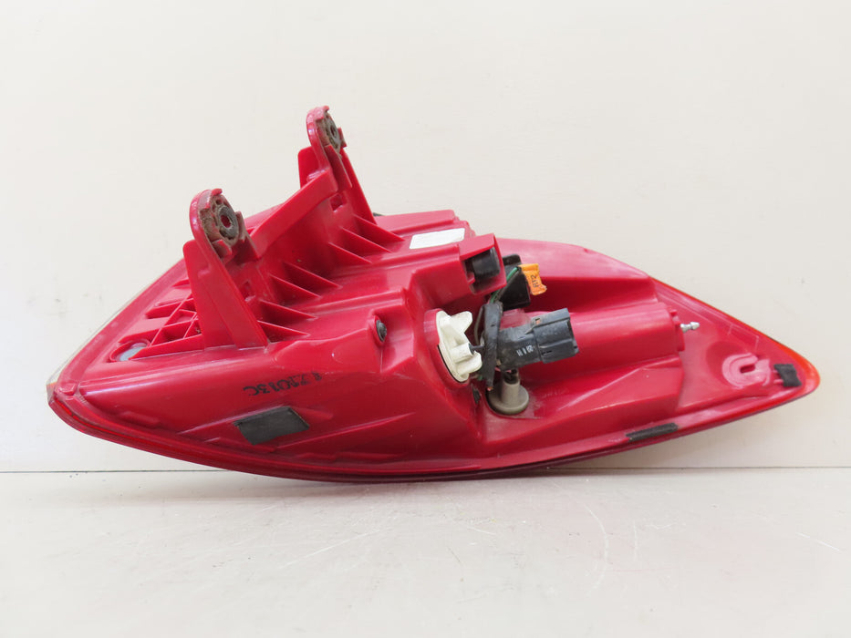 2016-2018 HYUNDAI TUCSON REAR LEFT DRIVER SIDE TAIL LIGHT OEM