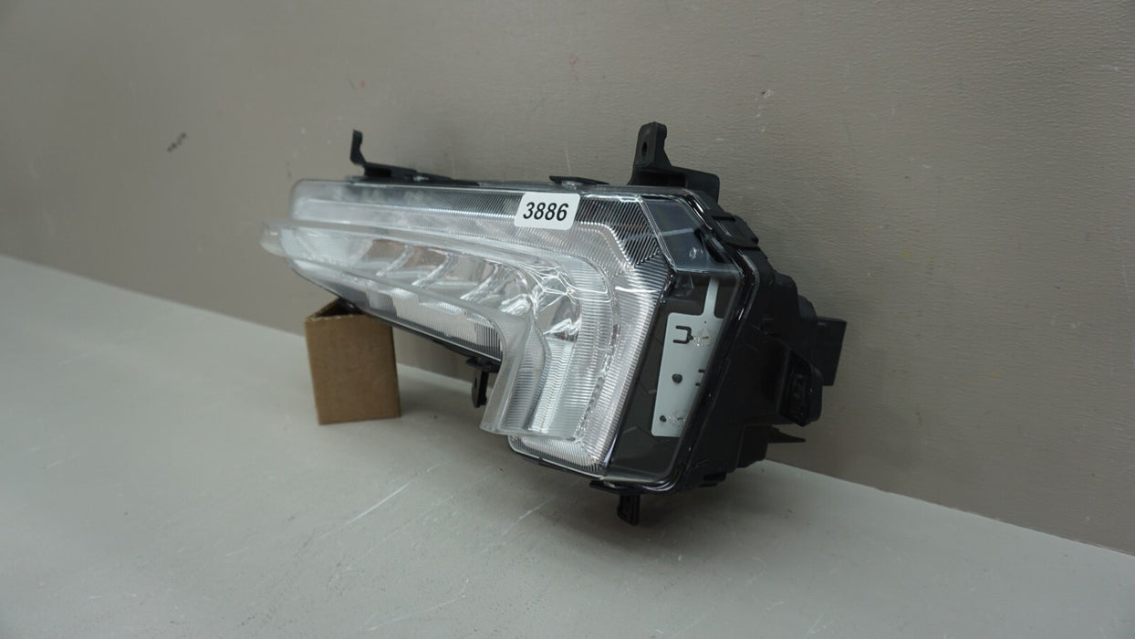 2016-2018 CHEVROLET MALIBU FRONT LH LEFT DRIVER SIDE FOG LIGHT LAMP OEM