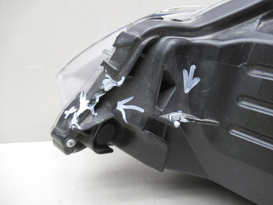 2015 2016 2017 TOYOTA CAMRY RIGHT HALOGEN HEADLIGHT LAMP OEM