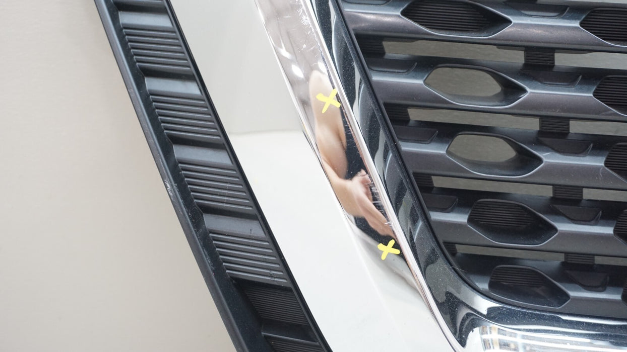 2018-2020 NISSAN KICKS FRONT UPPER RADIATOR GRILLE GRILL OEM 623105RB0A