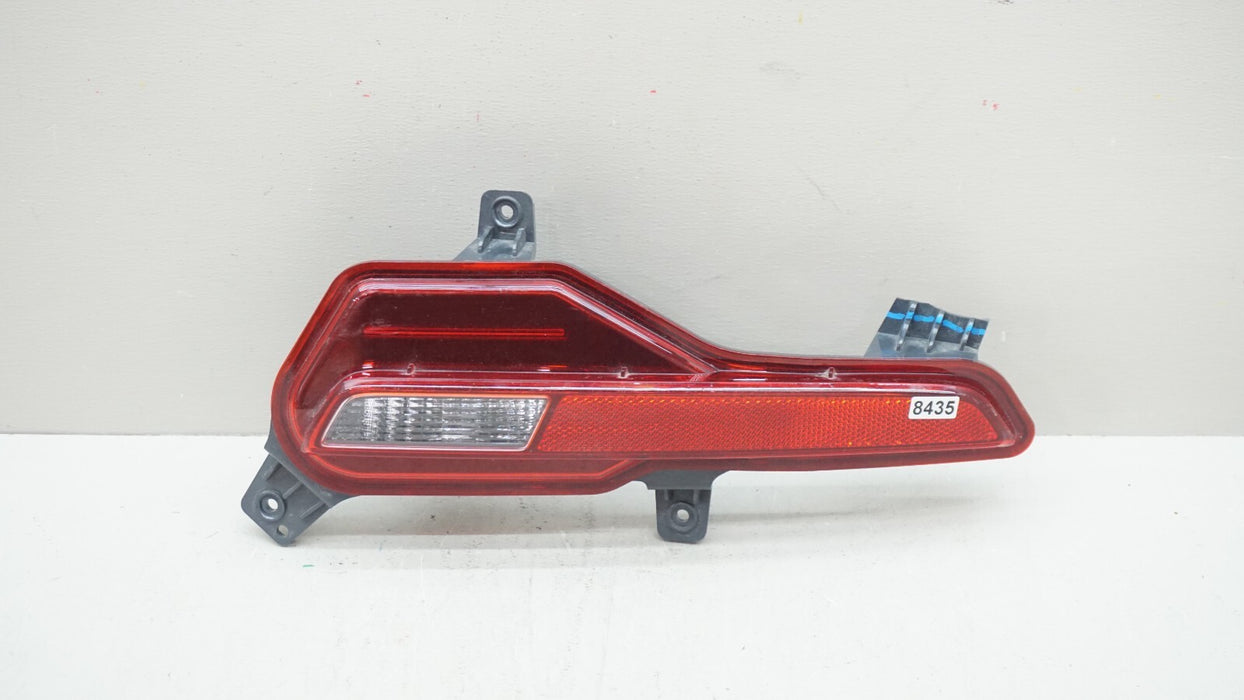 2021-2022 KIA SORENTO REAR RIGHT PASSENGER REFLECTOR TAIL LIGHT OEM 92406-R5000