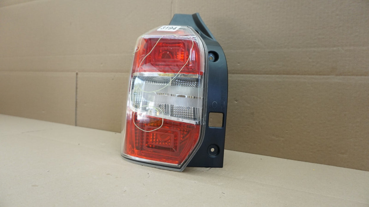2014-2016 SUBARU FORESTER REAR LEFT DRIVER SIDE TAIL LIGHT HALOGEN LAMP OEM
