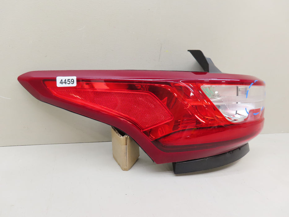 2018-2021 CHEVROLET TRAVERSE LEFT REAR DRIVER SIDE TAIL LIGHT OUTER OEM