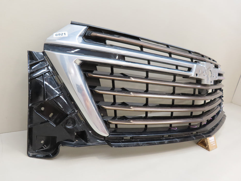 2022 2023 CHEVROLET TRAVERSE FRONT RADIATOR GRILL GRILLE OEM