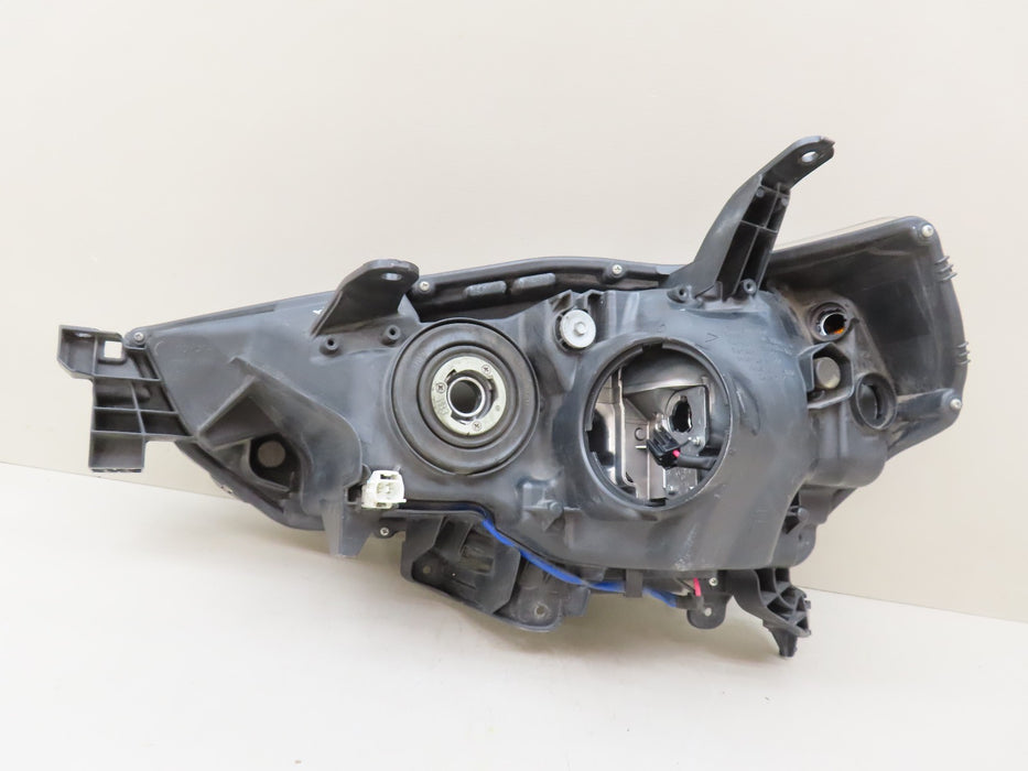 2014-2023 TOYOTA 4RUNNER FRONT RIGHT PASSENGER SIDE HEADLIGHT HALOGEN OEM