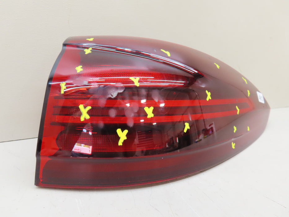 2015-2018 PORSCHE CAYENNE REAR RIGHT PASSENGER SIDE TAIL LIGHT LED OEM