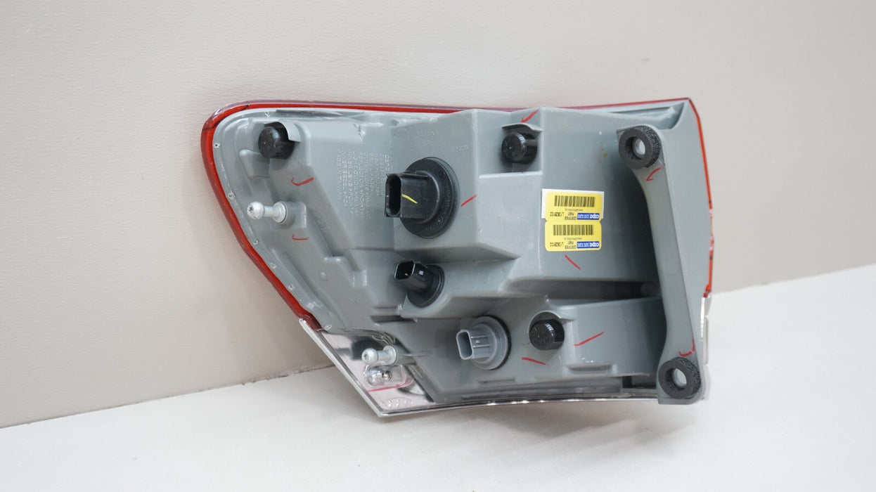 2014-2021 JEEP GRAND CHEROKEE REAR RIGHT PASSENGER SIDE TAIL LIGHT AFTERMARKET