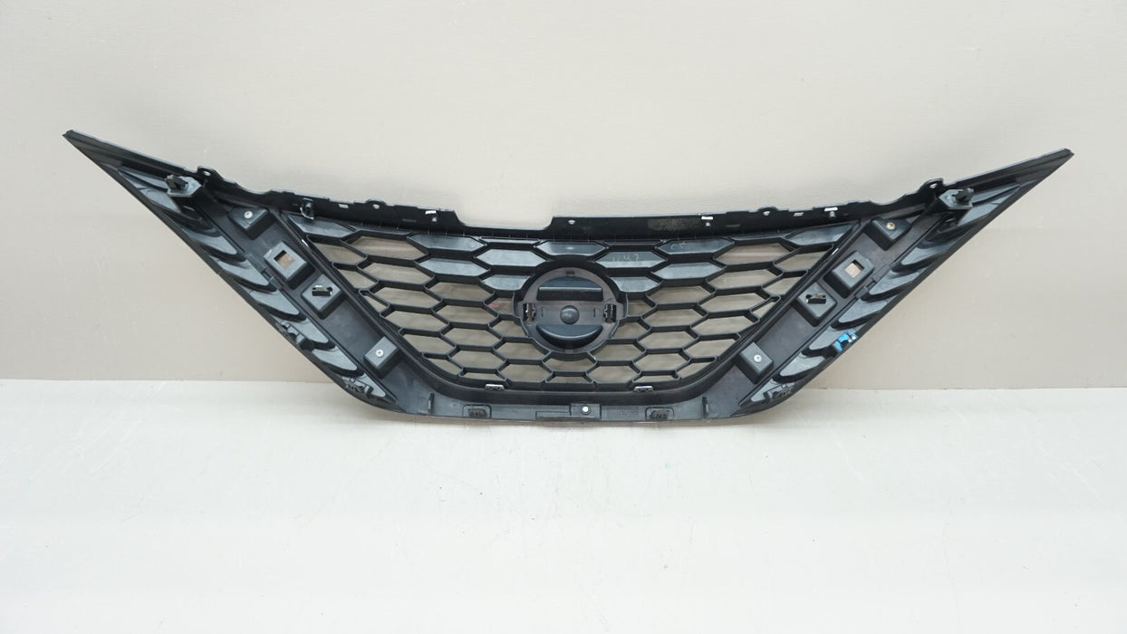 2016-2018 NISSAN SENTRA FRONT UPPER GRILLE 62310 3YU0D OEM 16 17 18