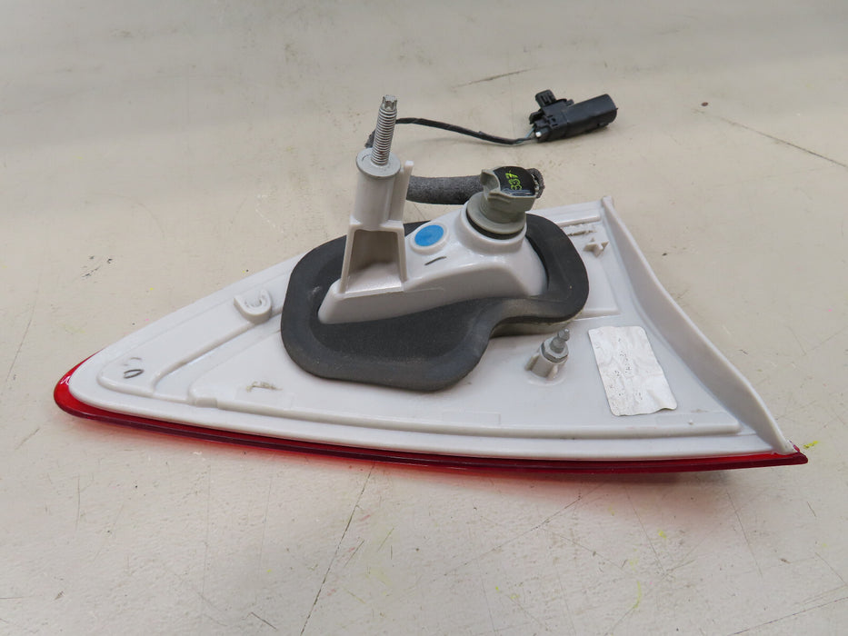 2013-2016 FORD ESCAPE REAR RIGHT PASSENGER SIDE TAIL LIGHT LAMP OEM