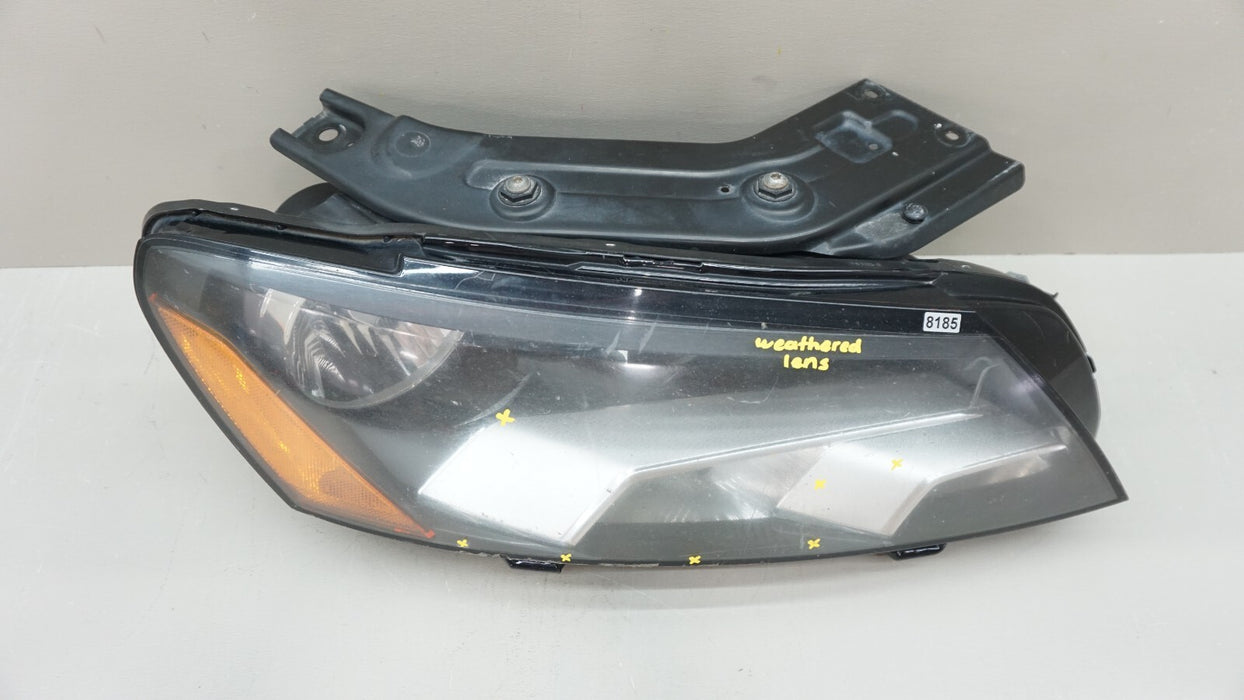 2012-2015 VOLKSWAGEN PASSAT FRONT RIGHT PASSENGER SIDE HALOGEN HEADLIGHT OEM
