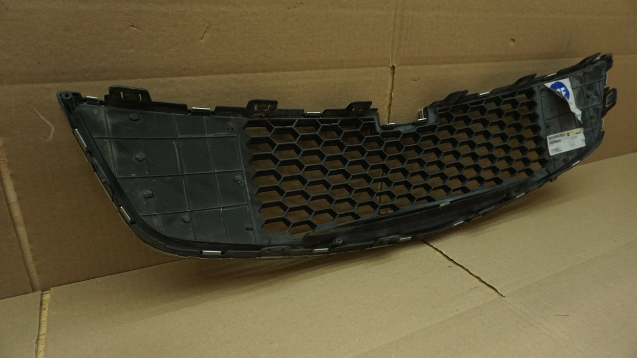 2011-2014 CHEVROLET CRUZE FRONT LOWER GRILL GRILLE CHROME SHELL BLACK GM1200624