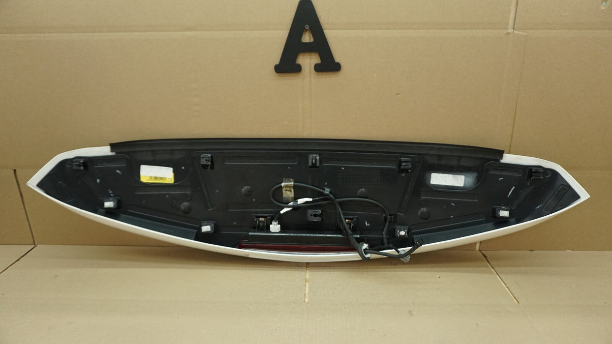 2009-2013 CHEVROLET CHEVY TRAVERSE REAR TOP SPOILER WING WHITE OEM 20978952