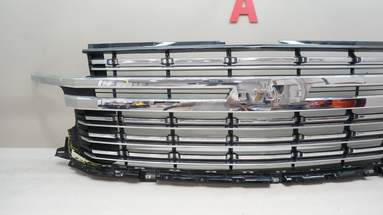 2021-2023 CHEVROLET TAHOE / SUBURBAN FRONT BUMPER RADIATOR GRILLE OEM