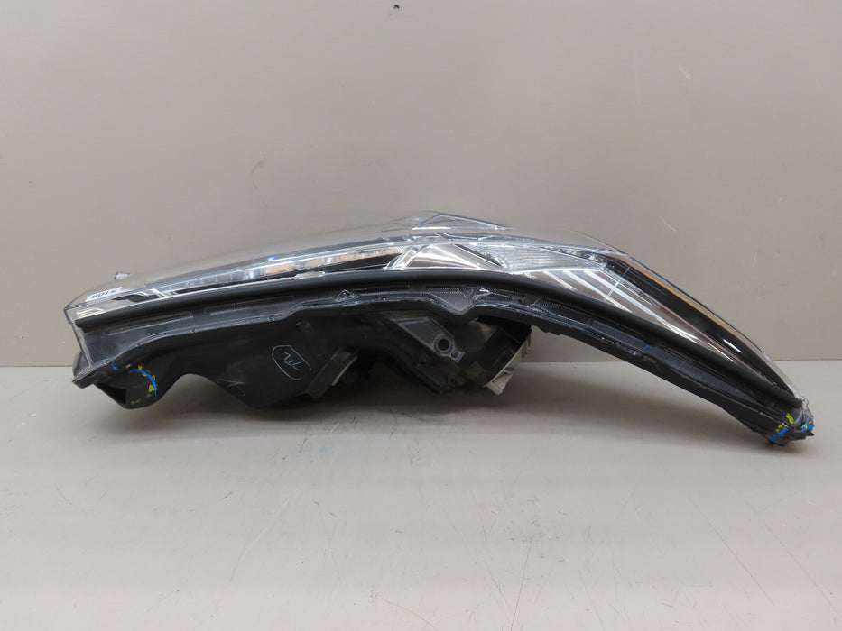 2017-2019 TOYOTA HIGHLANDER FRONT RIGHT PASSENGER HEADLIGHT HALOGEN OEM